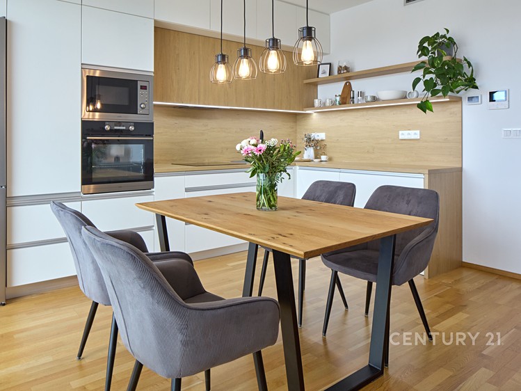 Prodej bytu 3+kk, 91 m² (5 z 20)