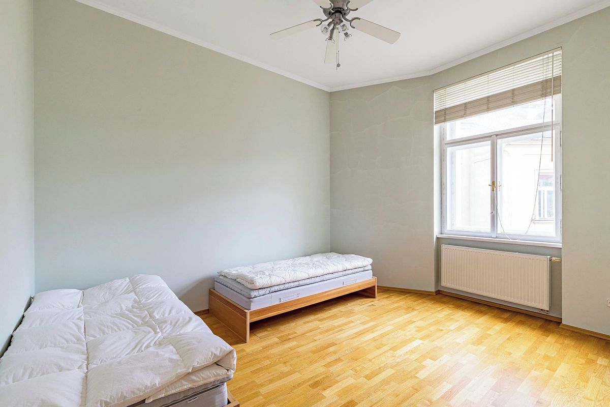 Pronájem bytu 3+kk 92 m² – fotografie 3