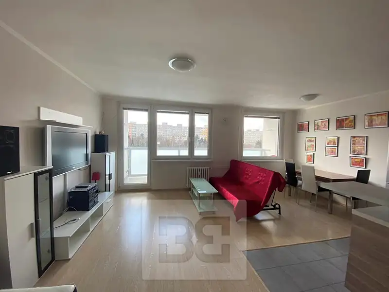 Prodej bytu 3+kk 73 m², Praha – náhled fotky 2
