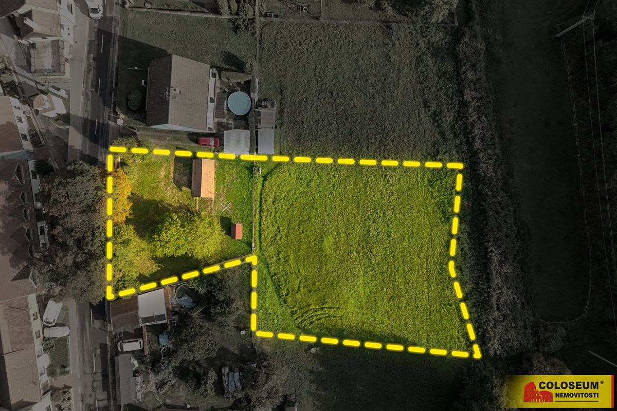 Prodej stavebního pozemku 2012 m² – fotografie 2