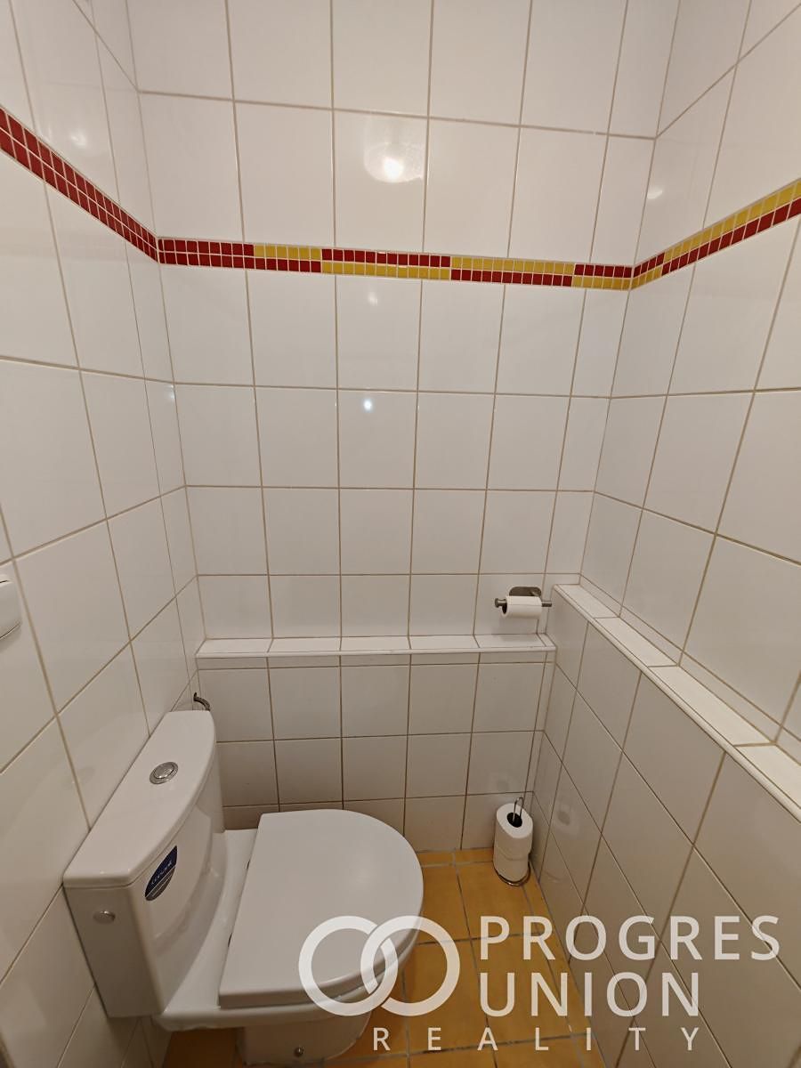 Pronájem bytu 1+kk 28 m² – fotografie 4