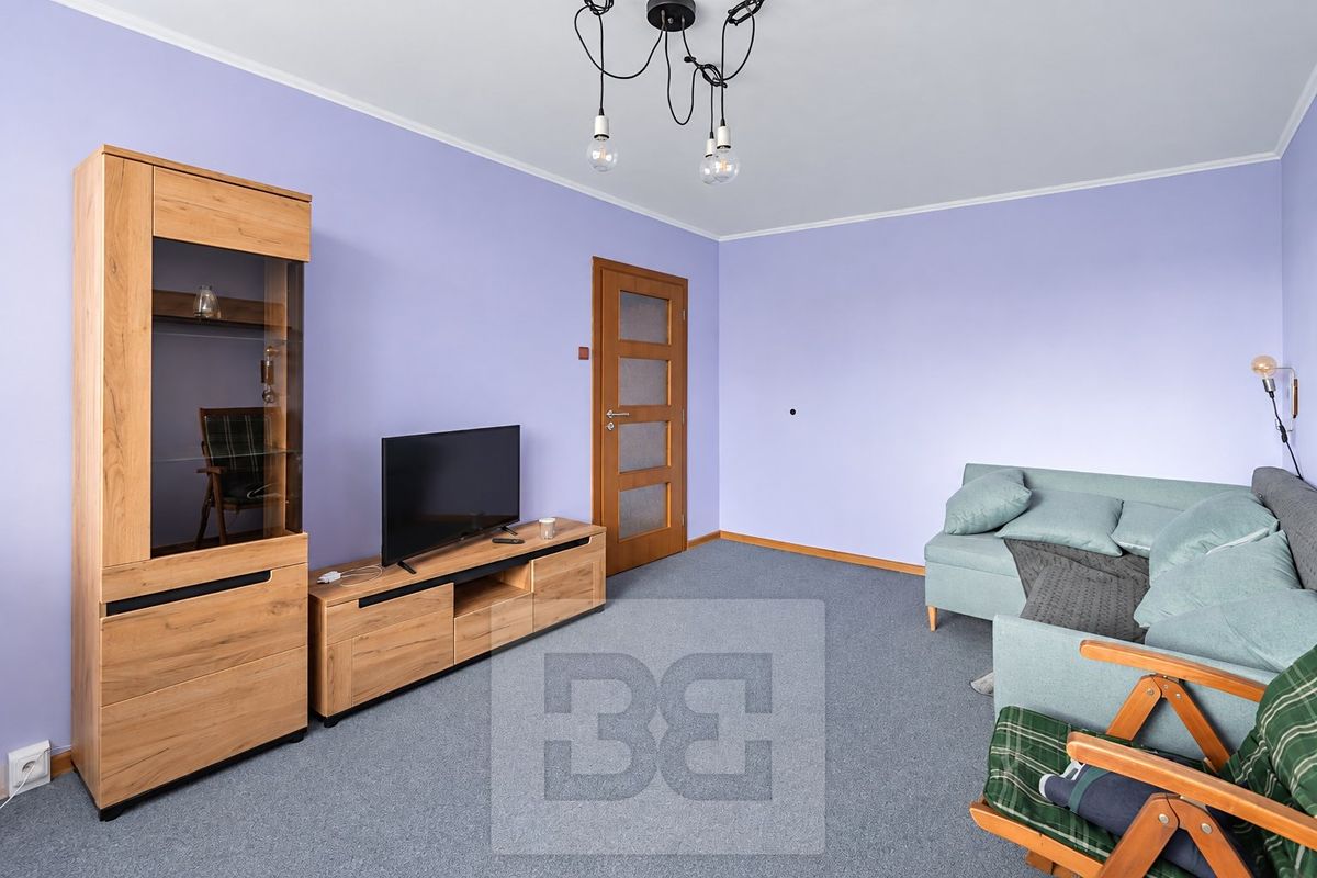 Pronájem bytu 2+1 47 m² – fotografie 4
