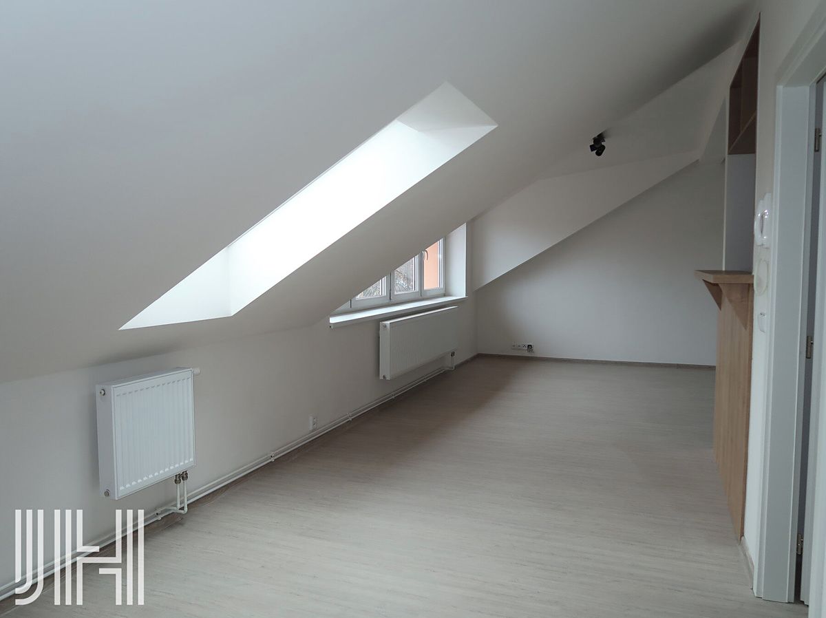 Pronájem bytu 2+kk 57 m² – fotografie 5