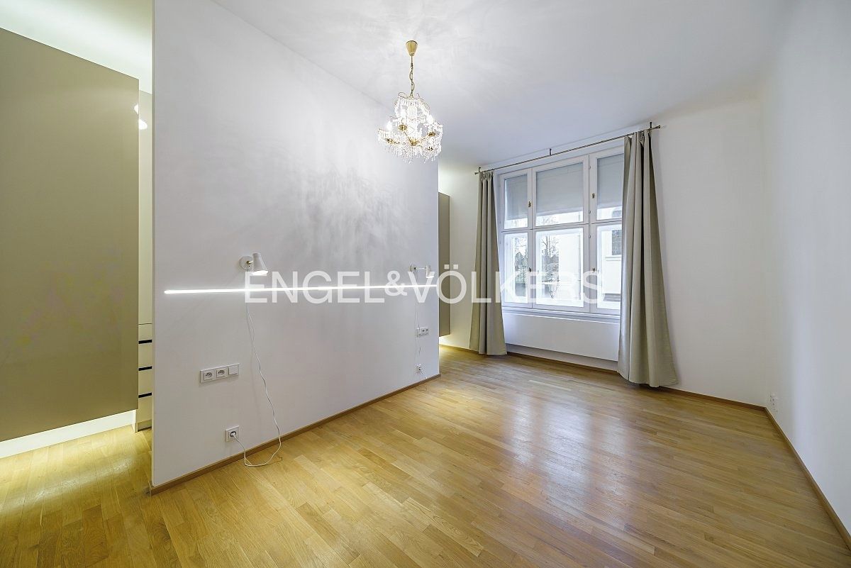 Pronájem bytu 3+kk 137 m² – fotografie 5