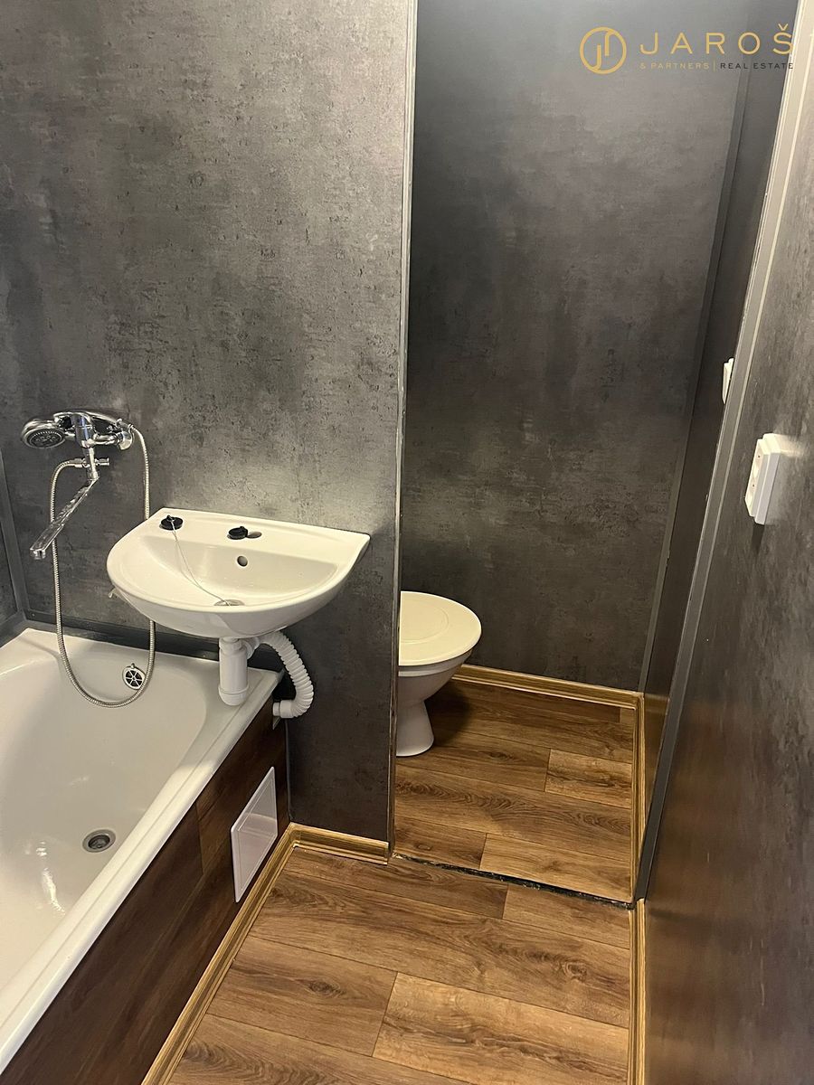 Pronájem bytu 1+1 36 m² – fotografie 5