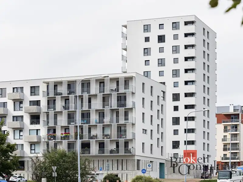 Prodej bytu 2+kk 50 m², Plzeň – náhled fotky 1