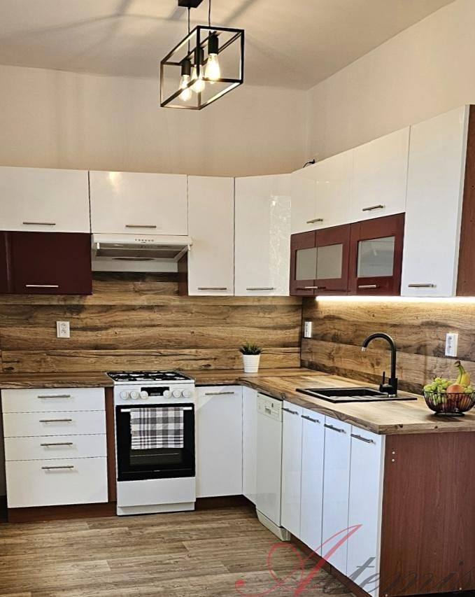 Pronájem bytu 2+kk 55 m² – fotografie 5