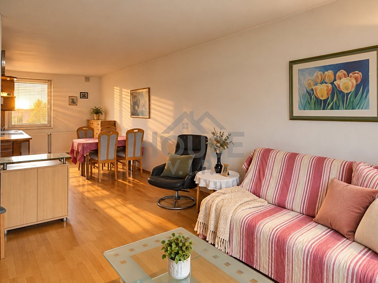 Wohnung 3+kk zum Kauf, 72 m² (2 von 18)