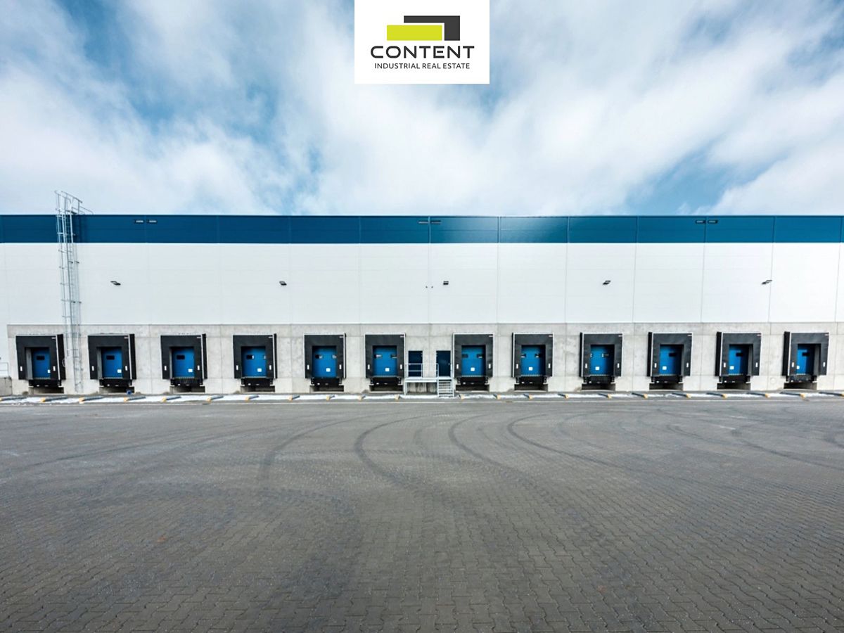 Pronájem skladového prostoru 7000 m² – fotografie 2