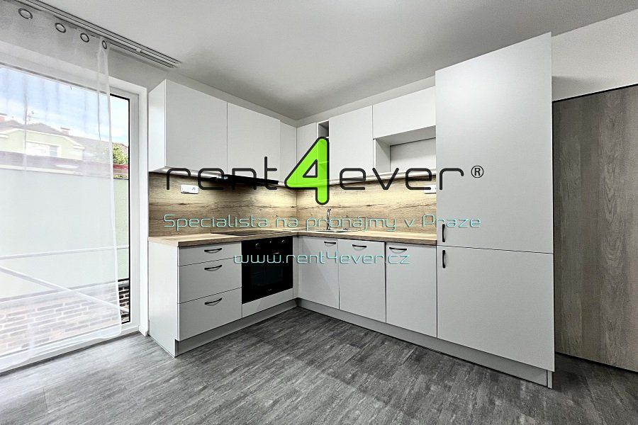 Pronájem bytu 3+kk 65 m²