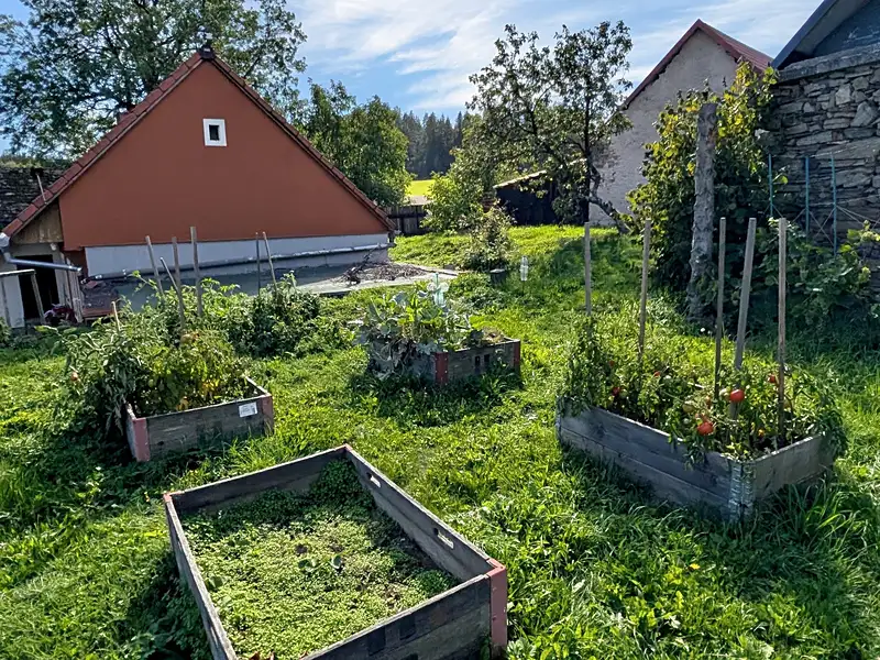 Prodej rodinného domu 115 m², pozemek 1834 m², Votice – náhled fotky 3