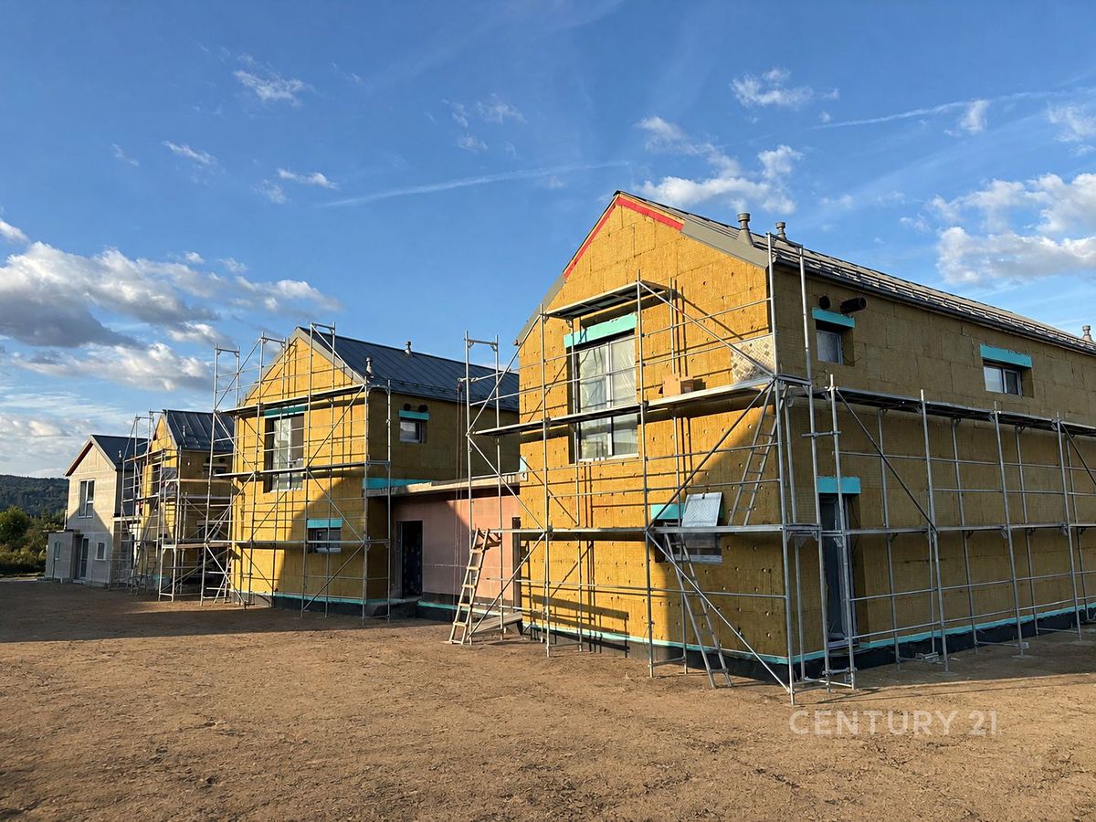 Prodej rodinného domu 157 m², pozemek 1 m² – fotografie 3