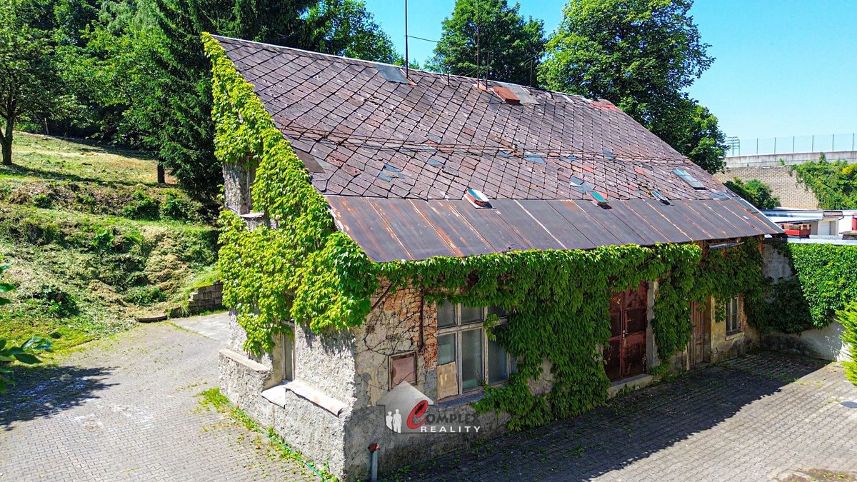 Prodej rodinného domu 124 m², pozemek 333 m² – fotografie 2