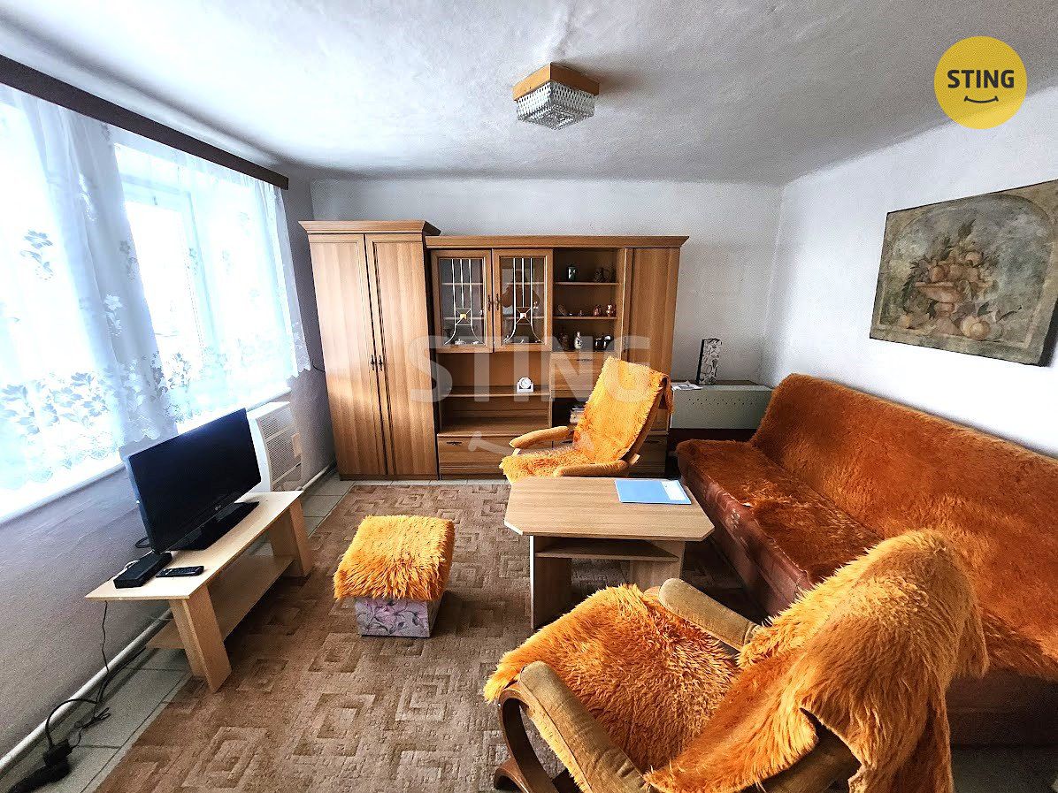 Prodej rodinného domu 110 m², pozemek 120 m² – fotografie 2