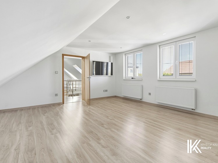 Будинок на продаж, 205 м² (17 з 41)