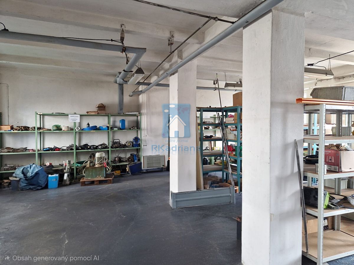 Pronájem kanceláře 300 m² – fotografie 2