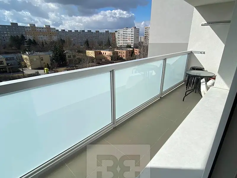 Prodej bytu 3+kk 73 m², Praha – náhled fotky 1