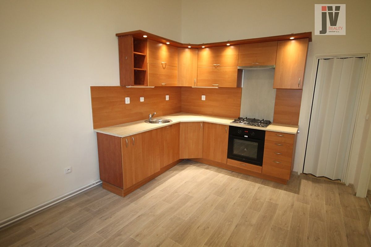 Pronájem bytu 4+1 137 m²