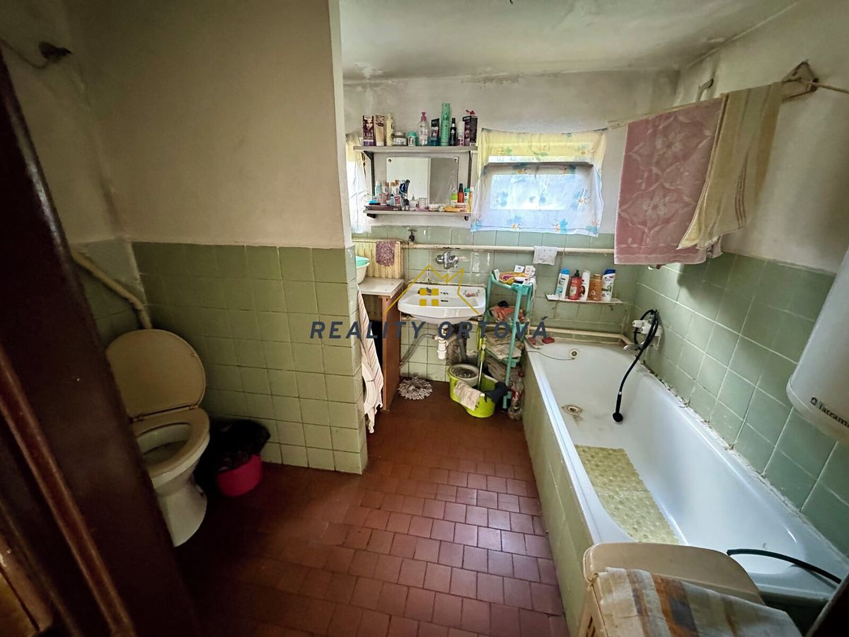 Prodej rodinného domu 188 m², pozemek 466 m² – fotografie 5