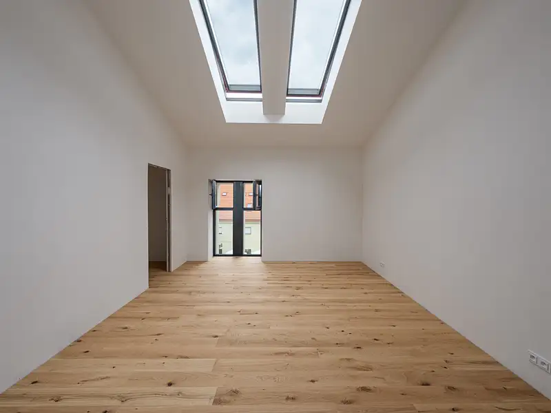 Prodej bytu 2+kk 70 m², Praha – náhled fotky 1