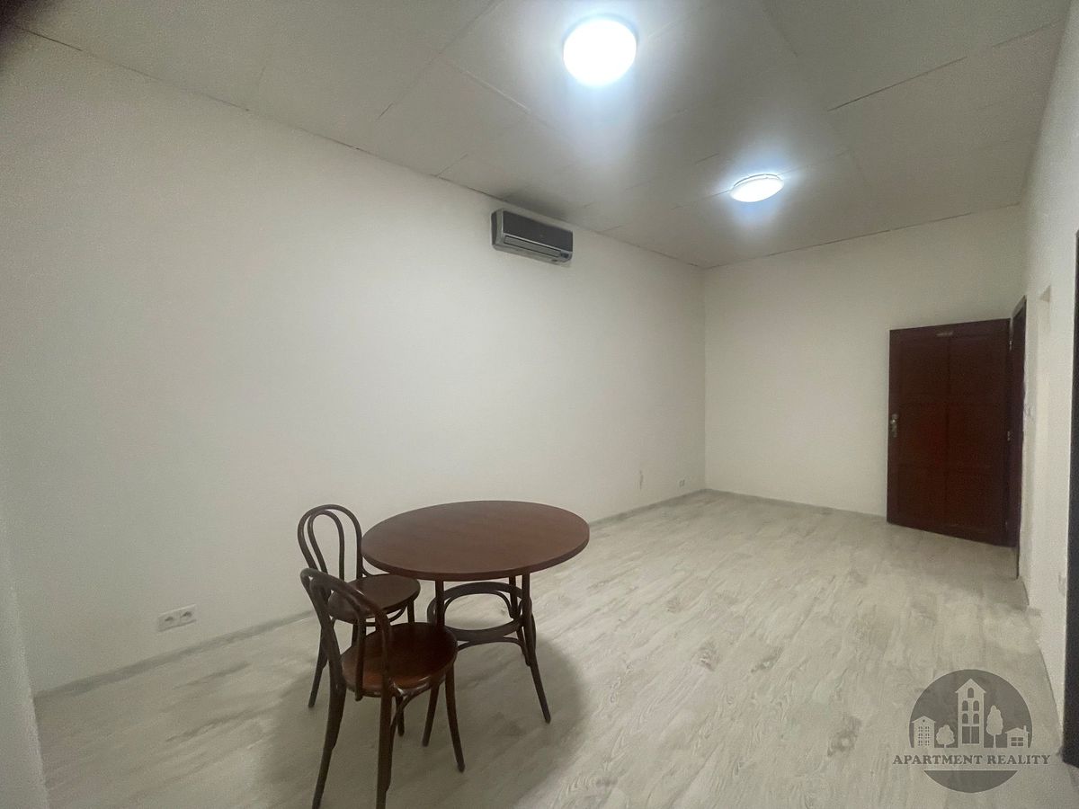 Pronájem bytu 1+kk 49 m² – fotografie 3
