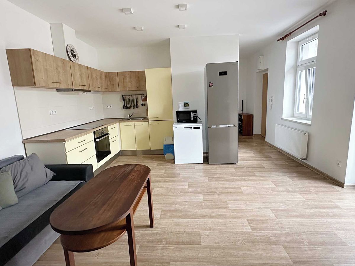 Pronájem bytu 2+kk 52 m² – fotografie 2