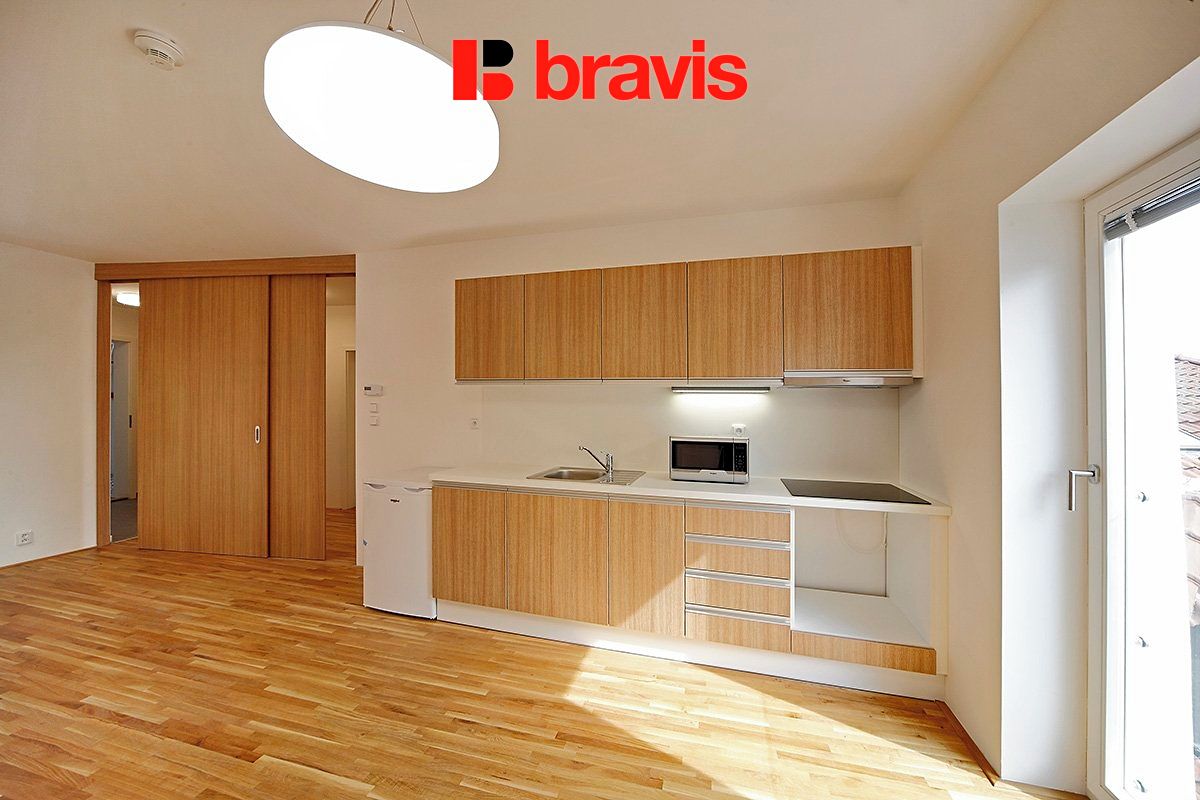 Pronájem bytu 2+kk 54 m² – fotografie 2