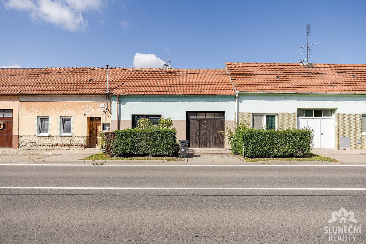 Prodej rodinného domu 98 m², pozemek 293 m² – fotografie 4