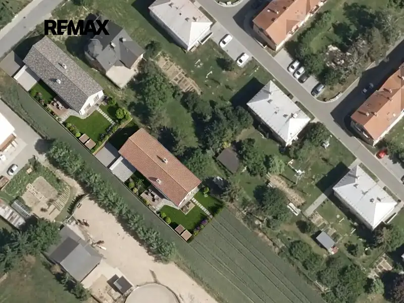 Prodej stavebního pozemku 679 m², Přáslavice – náhled fotky 2