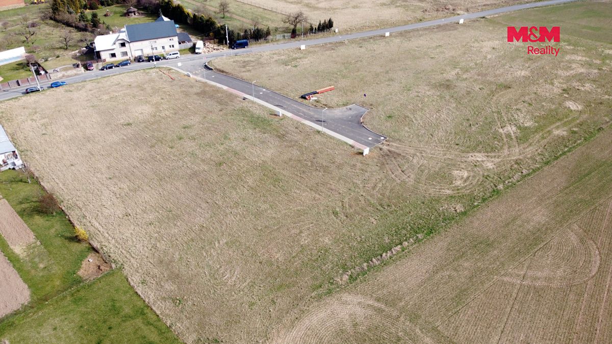 Prodej stavebního pozemku 1369 m² – fotografie 3