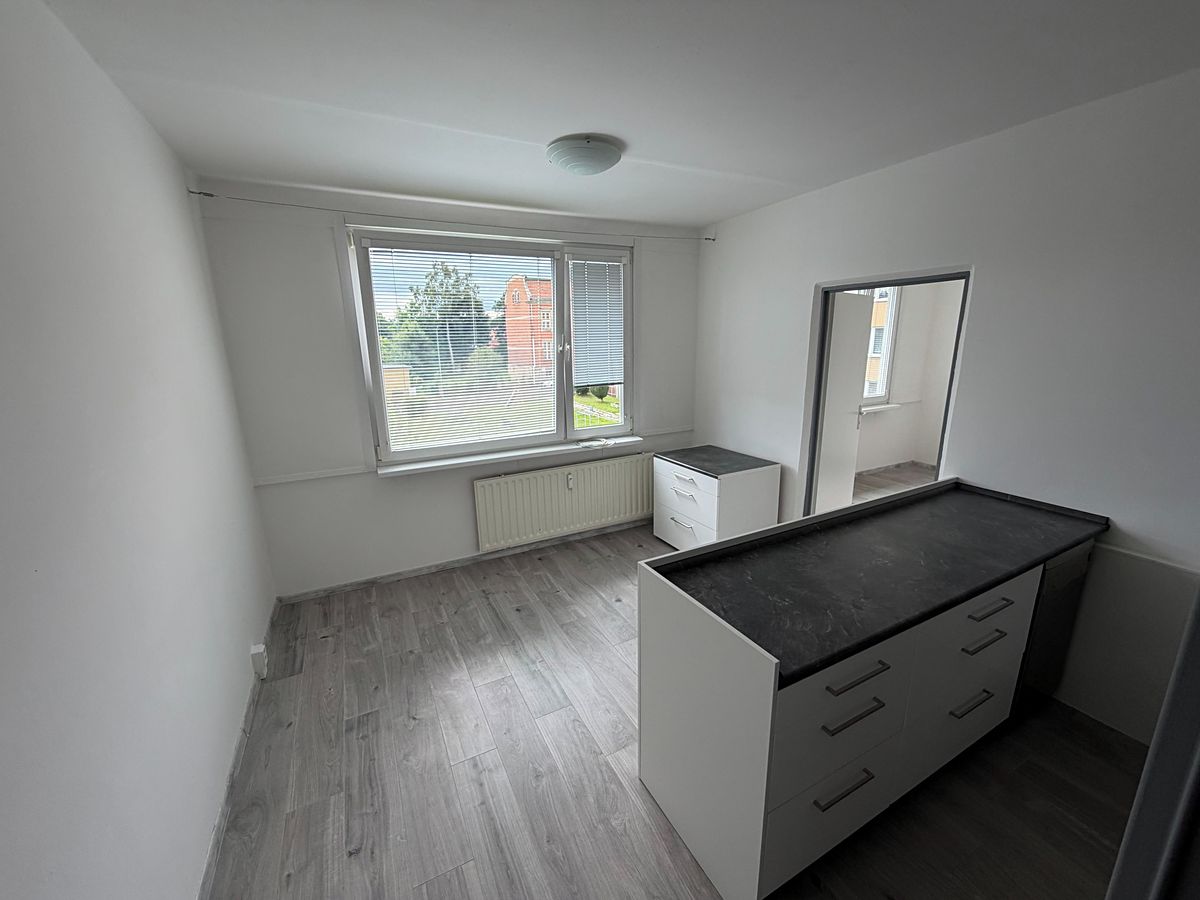 Pronájem bytu 1+1 38 m² – fotografie 4