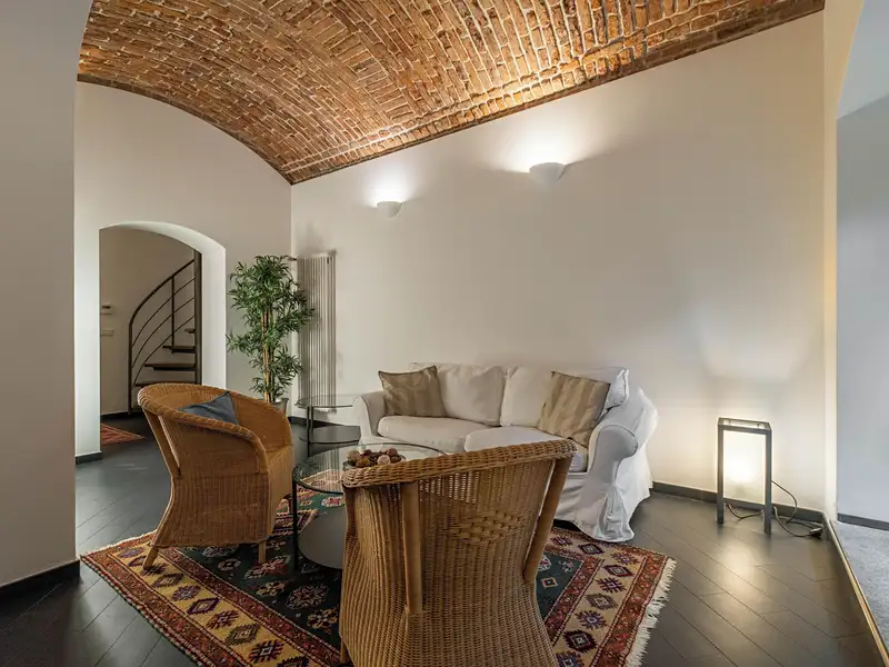Pronájem bytu 4+1 134 m², Praha – náhled fotky 2