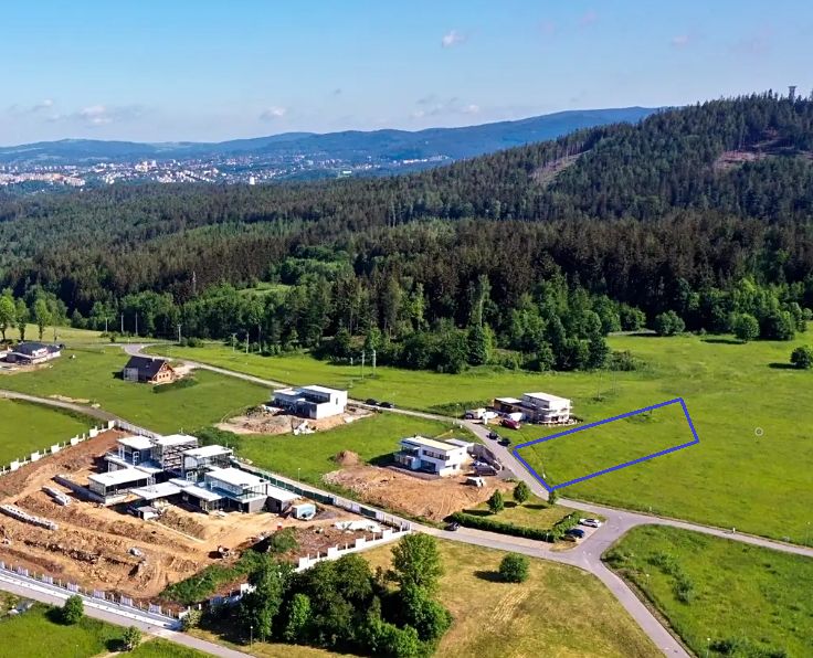 Prodej stavebního pozemku 2198 m²