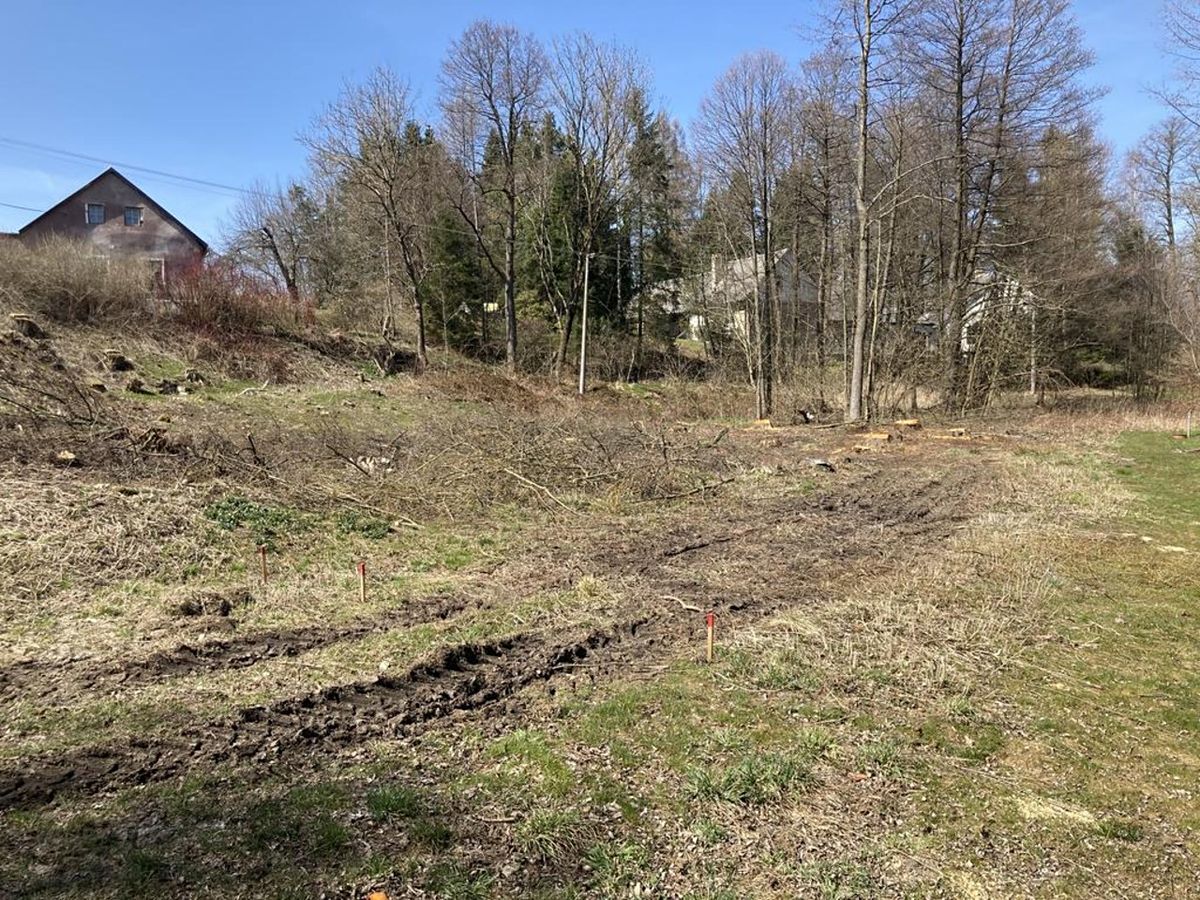 Prodej stavebního pozemku 614 m² – fotografie 2