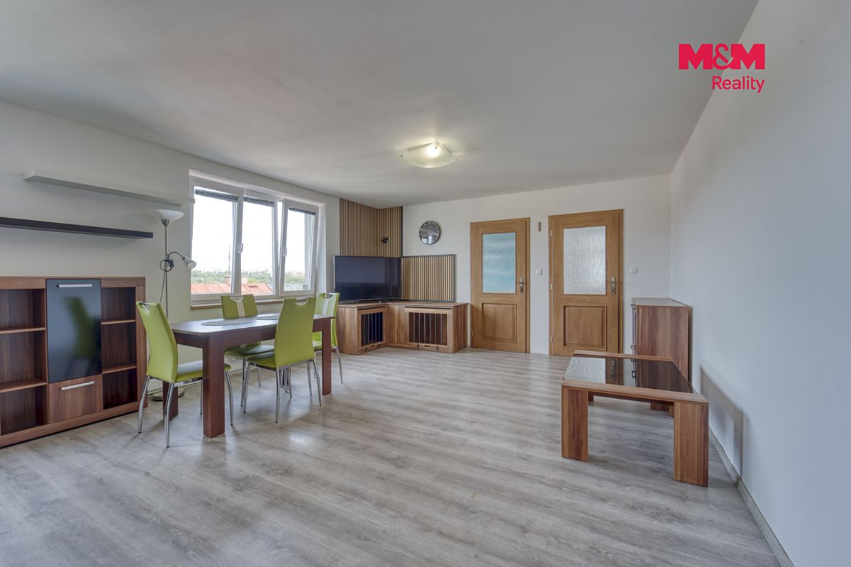 Pronájem bytu 3+kk 72 m² – fotografie 2