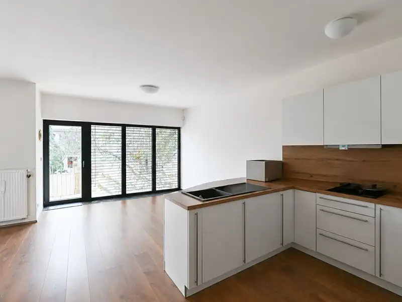 Prodej bytu 2+kk 58 m², Praha – náhled fotky 3