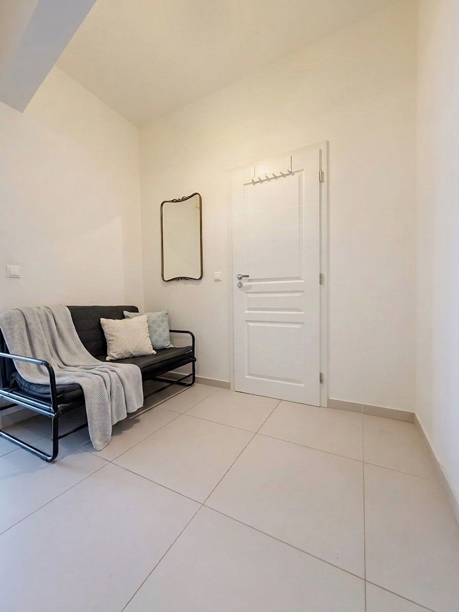 Pronájem bytu 1+kk 35 m² – fotografie 3