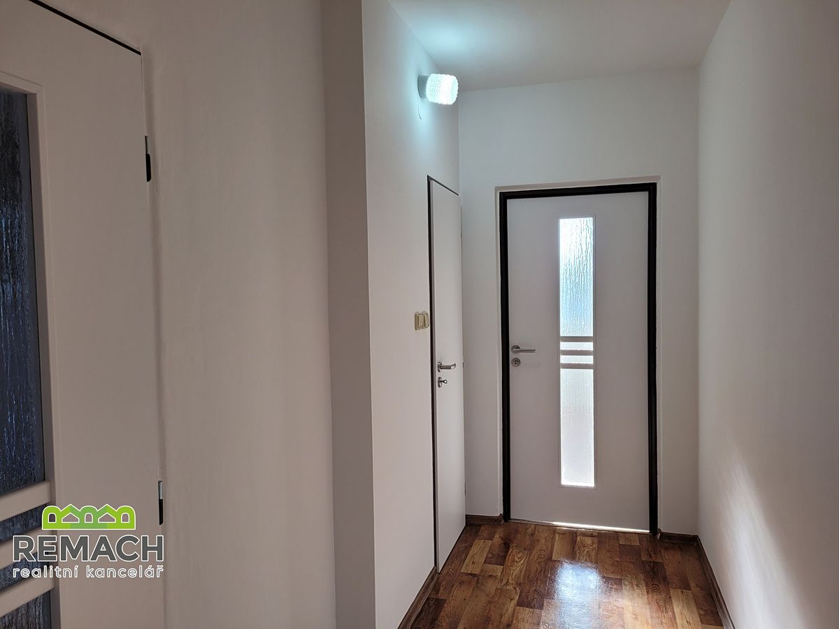 Pronájem bytu 3+1 70 m² – fotografie 4
