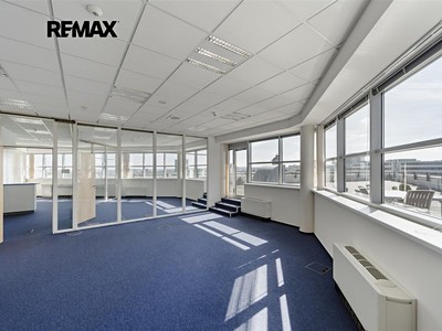 Комерційне приміщення в оренду, 956 м² (2 з 10)