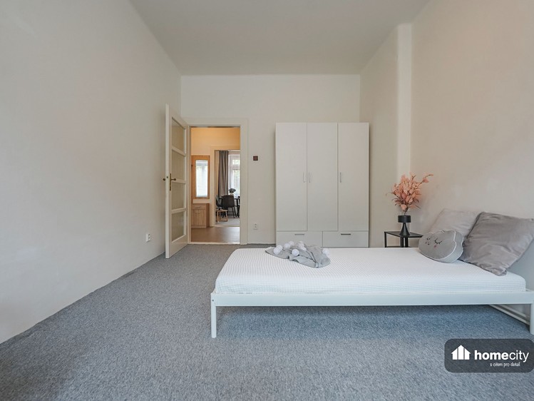 Pronájem bytu 3+kk, 75 m² (13 z 18)