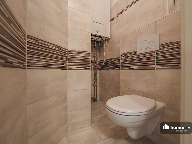 Pronájem bytu 3+kk, 75 m² (15 z 18)