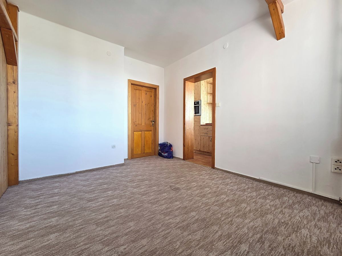 Pronájem bytu 4+1 80 m² – fotografie 5