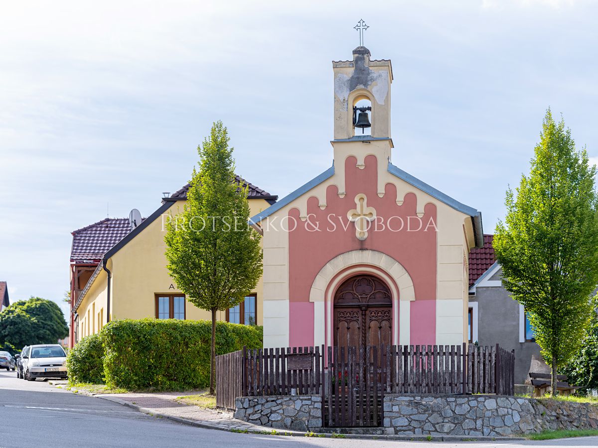 Prodej vícegeneračního domu 174 m², pozemek 202 m² – fotografie 3