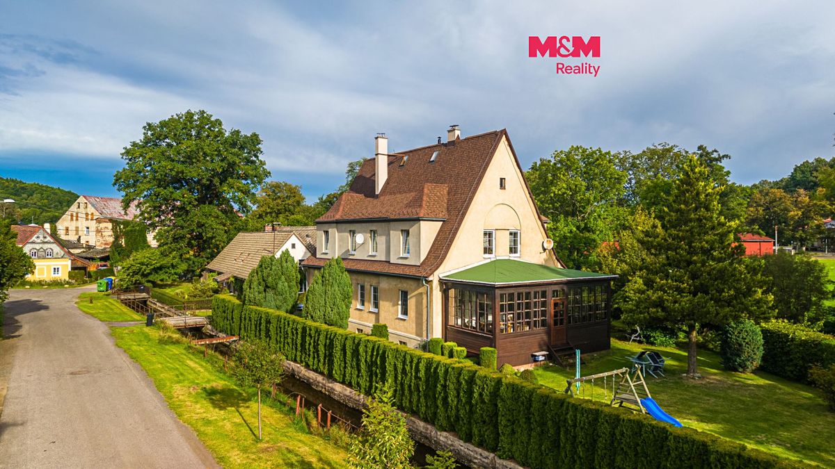 Prodej rodinného domu 300 m², pozemek 1243 m², Raspenava – fotka 1 z 3