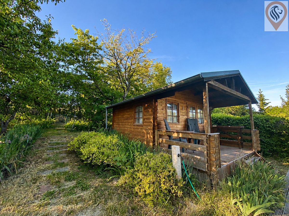 Pronájem zahrady 358 m² – fotografie 2