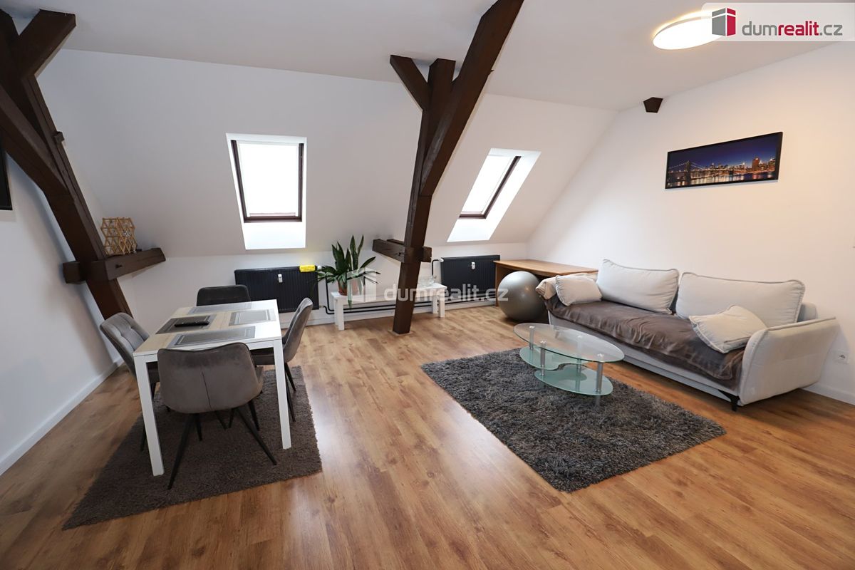Prodej bytu 3+1 87 m²
