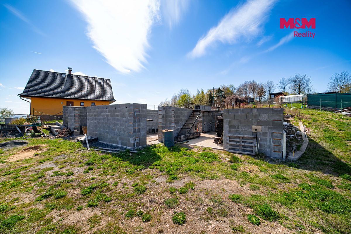 Prodej stavebního pozemku 1202 m² – fotografie 2