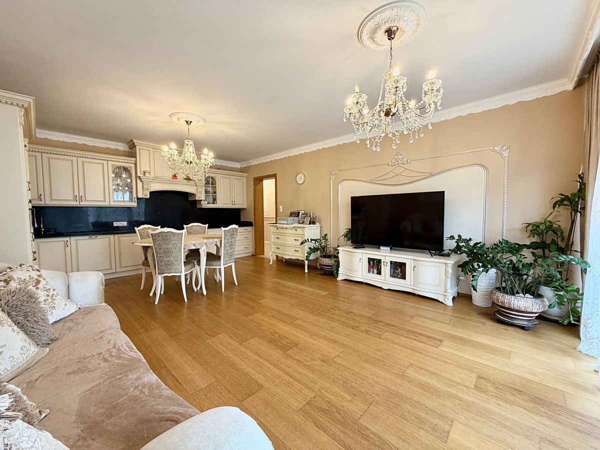 Prodej bytu 4+kk 109 m² – fotografie 5