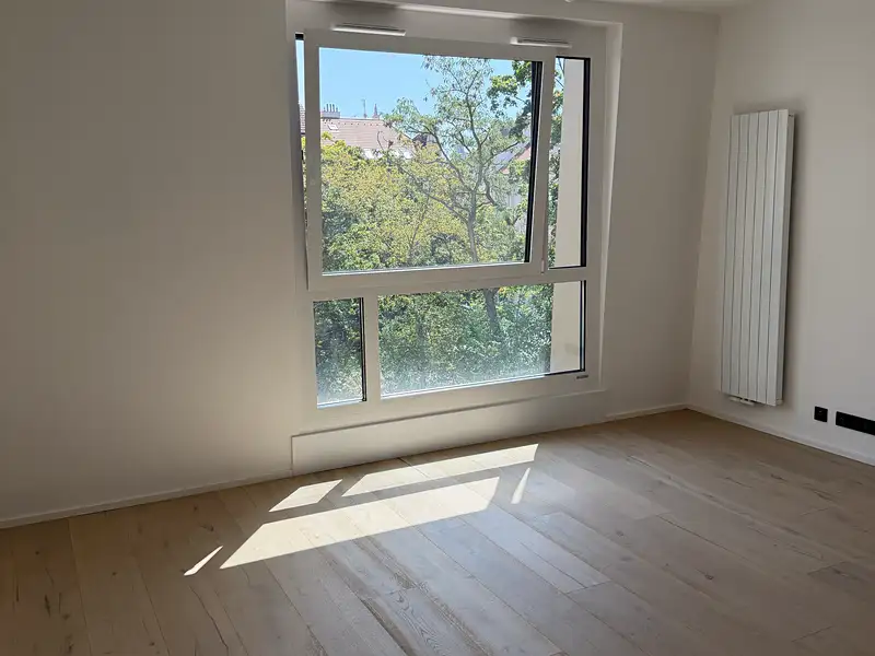 Pronájem bytu 1+kk 30 m², Praha – náhled fotky 2
