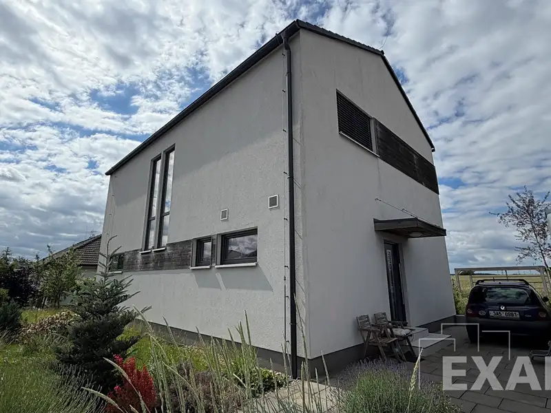 Prodej rodinného domu 170 m², pozemek 859 m², Kostelec nad Labem – náhled fotky 2